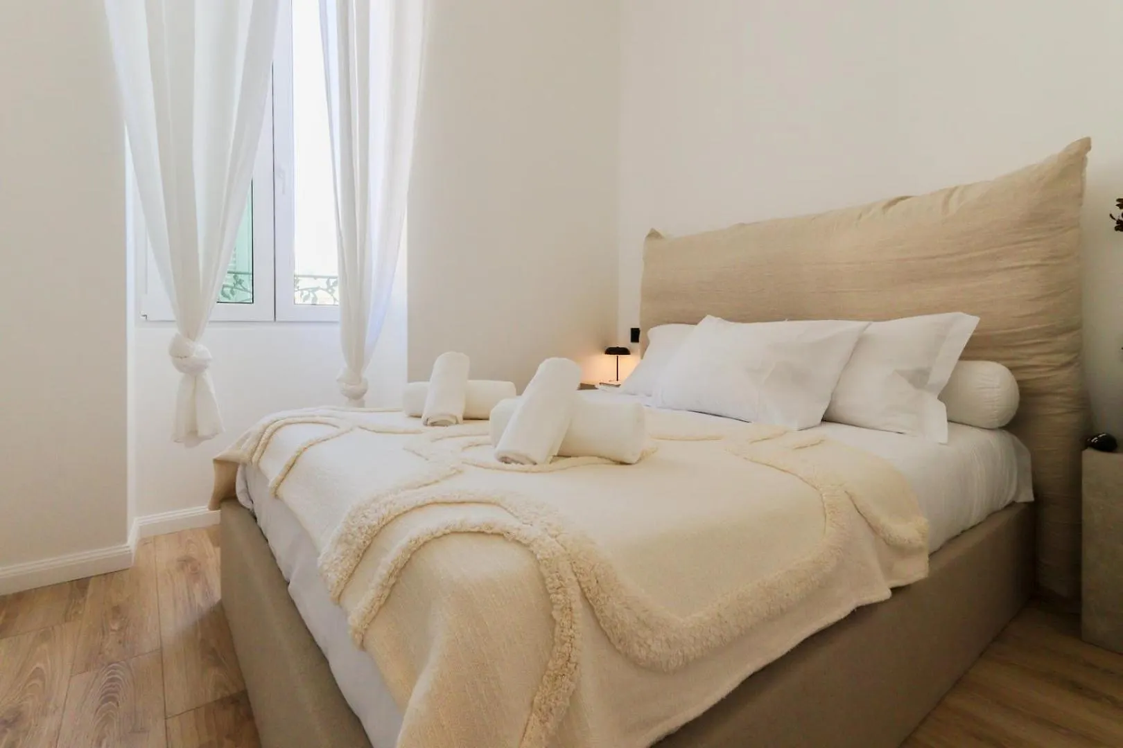 Fancy 3Br Duplex Near Nice Port & Old Town | By Airnest Apartment
